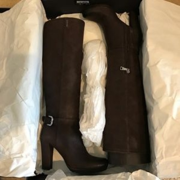 Prada Boots - Picture 2 of 7